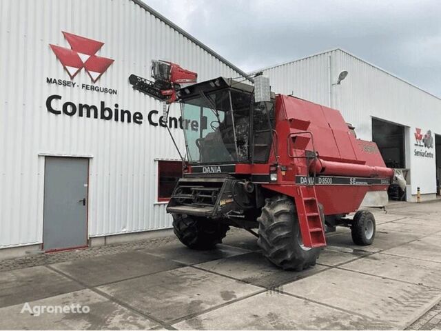 Красный CASE IH 1680, объемом двигателя 0 л и пробегом 10 тыс. км за 15789 $, фото 5 на Automoto.ua