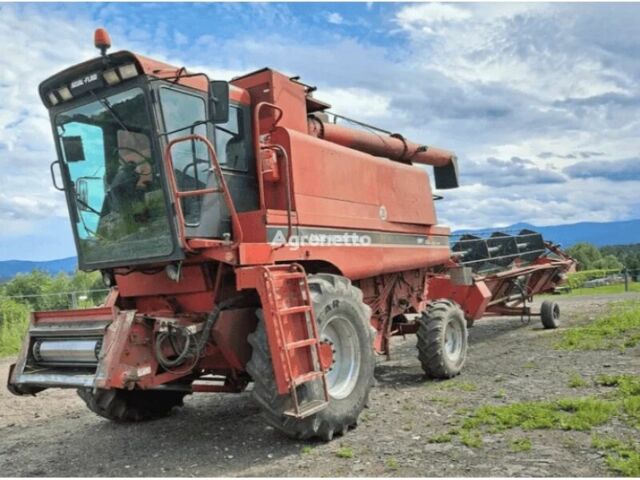 Красный CASE IH 1680, объемом двигателя 0 л и пробегом 10 тыс. км за 16073 $, фото 3 на Automoto.ua