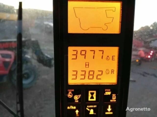 Красный CASE IH 2388, объемом двигателя 0 л и пробегом 10 тыс. км за 29050 $, фото 4 на Automoto.ua