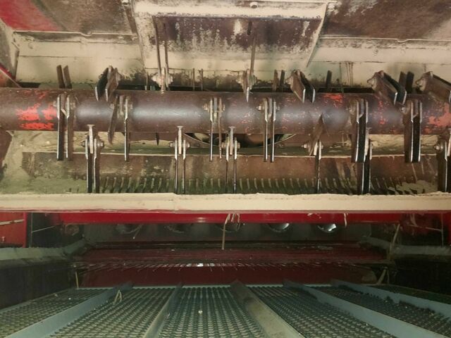 Червоний CASE IH 2388, об'ємом двигуна 8.3 л та пробігом 6 тис. км за 60000 $, фото 15 на Automoto.ua