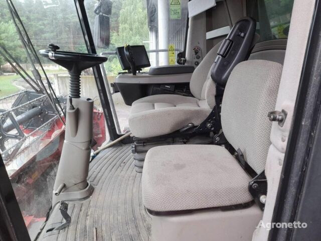 Красный CASE IH 8240, объемом двигателя 0 л и пробегом 0 тыс. км за 130658 $, фото 4 на Automoto.ua