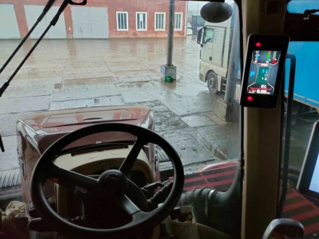 Красный CASE IH Steiger 600, объемом двигателя 1290 л и пробегом 10 тыс. км за 430000 $, фото 5 на Automoto.ua