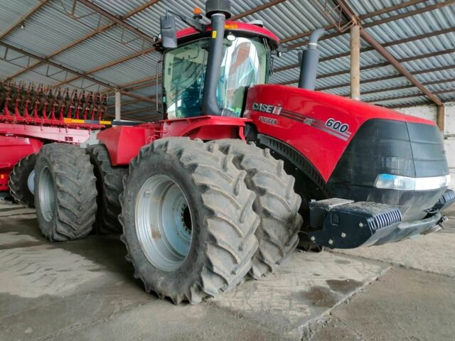 Красный CASE IH Steiger 600, объемом двигателя 1290 л и пробегом 10 тыс. км за 430000 $, фото 4 на Automoto.ua