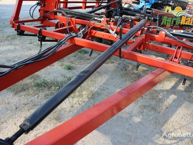 Красный CASE IH Tiger Mate II, объемом двигателя 0 л и пробегом 0 тыс. км за 73775 $, фото 7 на Automoto.ua