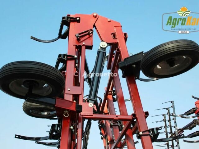 Красный CASE IH Tiger Mate II, объемом двигателя 0 л и пробегом 0 тыс. км за 73775 $, фото 9 на Automoto.ua
