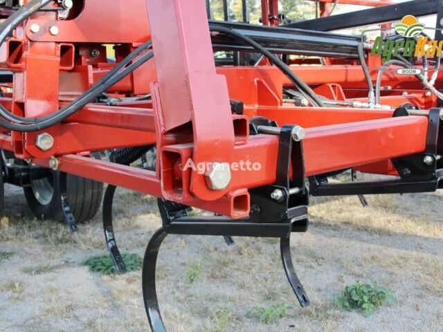 Красный CASE IH Tiger Mate II, объемом двигателя 0 л и пробегом 0 тыс. км за 73775 $, фото 5 на Automoto.ua