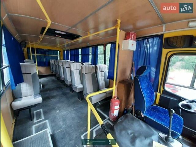 Желтый ЧАЗ А074, объемом двигателя 4.04 л и пробегом 240 тыс. км за 3500 $, фото 2 на Automoto.ua