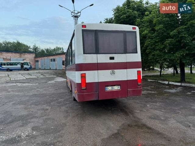 Красный ЧАЗ А081, объемом двигателя 4.58 л и пробегом 598 тыс. км за 13800 $, фото 3 на Automoto.ua