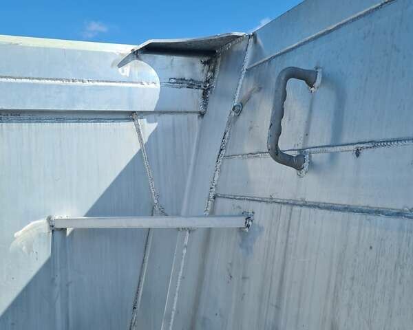 Белый СМТ В25-50, объемом двигателя 0 л и пробегом 260 тыс. км за 24800 $, фото 3 на Automoto.ua