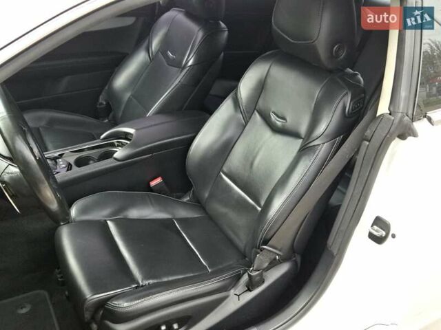 Белый Кадиллак АТС, объемом двигателя 2 л и пробегом 114 тыс. км за 12900 $, фото 8 на Automoto.ua