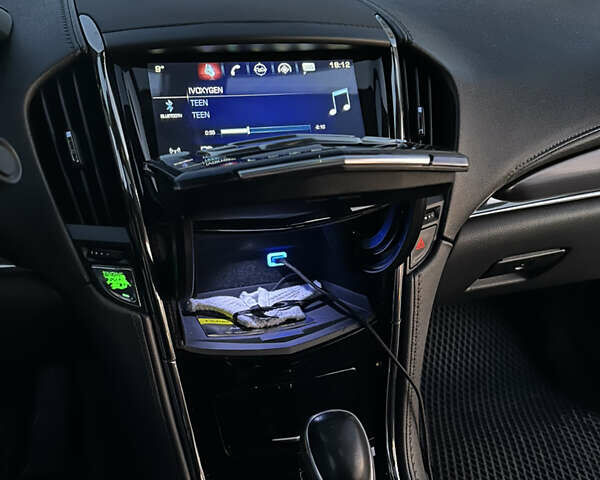 Білий Каділак АТС, об'ємом двигуна 2.46 л та пробігом 112 тис. км за 10500 $, фото 18 на Automoto.ua