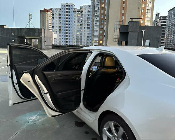 Білий Каділак АТС, об'ємом двигуна 2.46 л та пробігом 112 тис. км за 10500 $, фото 10 на Automoto.ua