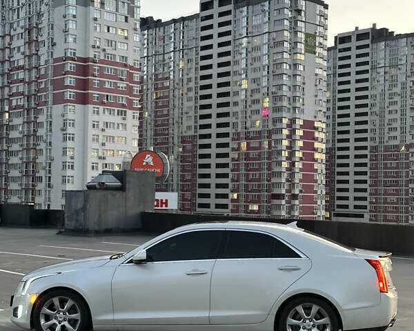 Білий Каділак АТС, об'ємом двигуна 2.46 л та пробігом 112 тис. км за 10500 $, фото 7 на Automoto.ua
