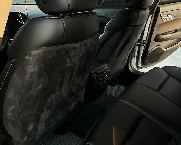 Білий Каділак АТС, об'ємом двигуна 2.5 л та пробігом 124 тис. км за 11000 $, фото 21 на Automoto.ua