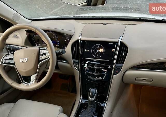 Белый Кадиллак АТС, объемом двигателя 2 л и пробегом 216 тыс. км за 8800 $, фото 62 на Automoto.ua