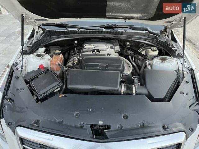 Білий Каділак АТС, об'ємом двигуна 2.5 л та пробігом 124 тис. км за 11000 $, фото 37 на Automoto.ua