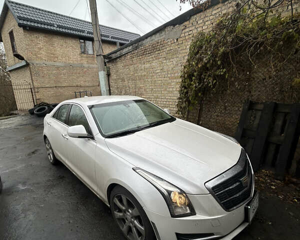 Белый Кадиллак АТС, объемом двигателя 2 л и пробегом 232 тыс. км за 9999 $, фото 1 на Automoto.ua