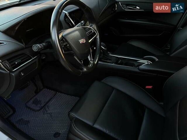 Білий Каділак АТС, об'ємом двигуна 2.5 л та пробігом 124 тис. км за 11000 $, фото 23 на Automoto.ua