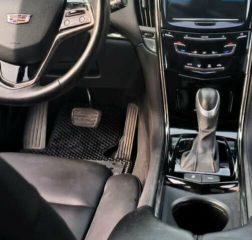 Белый Кадиллак АТС, объемом двигателя 2.5 л и пробегом 151 тыс. км за 15500 $, фото 6 на Automoto.ua