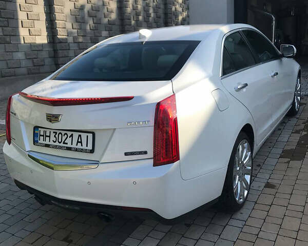 Белый Кадиллак АТС, объемом двигателя 2 л и пробегом 66 тыс. км за 15600 $, фото 4 на Automoto.ua