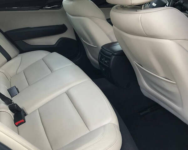 Белый Кадиллак АТС, объемом двигателя 2 л и пробегом 66 тыс. км за 15600 $, фото 8 на Automoto.ua