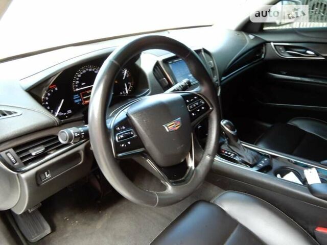 Белый Кадиллак АТС, объемом двигателя 2 л и пробегом 130 тыс. км за 2800 $, фото 11 на Automoto.ua