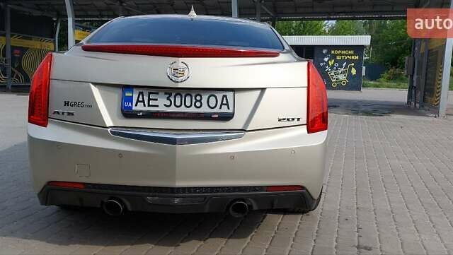 Бежевий Каділак АТС, об'ємом двигуна 2 л та пробігом 142 тис. км за 11890 $, фото 2 на Automoto.ua