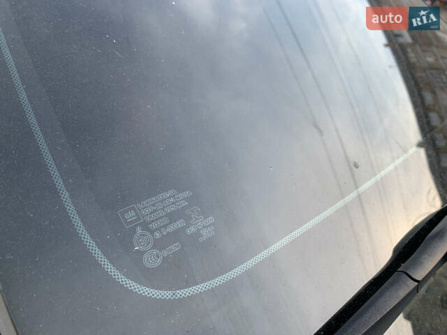 Чорний Каділак АТС, об'ємом двигуна 2.5 л та пробігом 168 тис. км за 9500 $, фото 21 на Automoto.ua