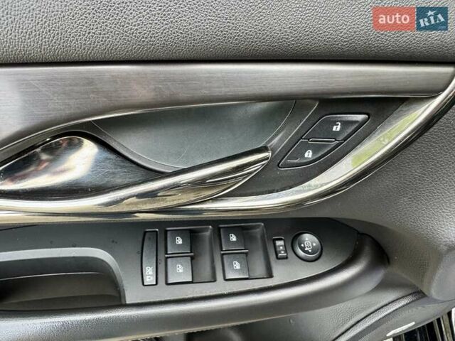 Черный Кадиллак АТС, объемом двигателя 2.46 л и пробегом 170 тыс. км за 9600 $, фото 23 на Automoto.ua