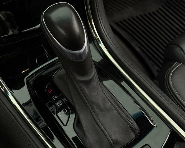 Черный Кадиллак АТС, объемом двигателя 2 л и пробегом 255 тыс. км за 10499 $, фото 27 на Automoto.ua