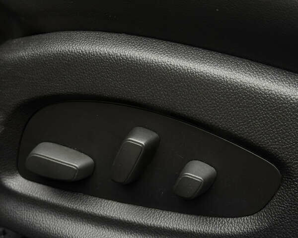 Черный Кадиллак АТС, объемом двигателя 2 л и пробегом 255 тыс. км за 10499 $, фото 20 на Automoto.ua