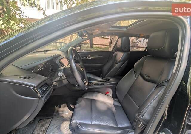 Чорний Каділак АТС, об'ємом двигуна 2.46 л та пробігом 135 тис. км за 12200 $, фото 2 на Automoto.ua
