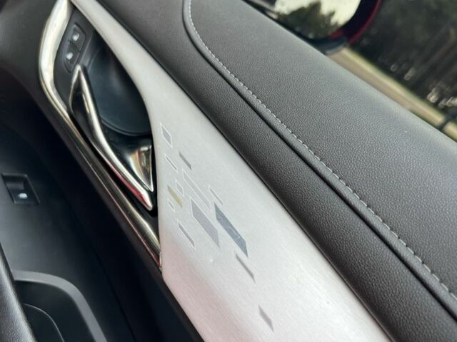 Кадиллак АТС 2012 в Киеве на Automoto.ua Красный Кадиллак АТС, объемом двигателя 2 л и пробегом 150 тыс. км за 10000 $, фото 18 на Automoto.ua