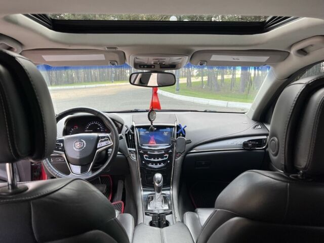 Кадиллак АТС 2012 в Киеве на Automoto.ua Красный Кадиллак АТС, объемом двигателя 2 л и пробегом 150 тыс. км за 10000 $, фото 16 на Automoto.ua