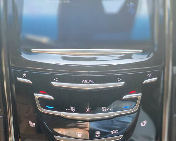 Красный Кадиллак АТС, объемом двигателя 2 л и пробегом 181 тыс. км за 12500 $, фото 21 на Automoto.ua