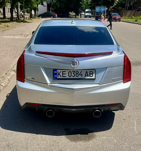 Серый Кадиллак АТС, объемом двигателя 2 л и пробегом 207 тыс. км за 11800 $, фото 2 на Automoto.ua
