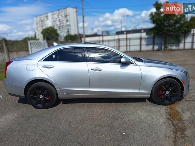 Серый Кадиллак АТС, объемом двигателя 2 л и пробегом 219 тыс. км за 11400 $, фото 5 на Automoto.ua