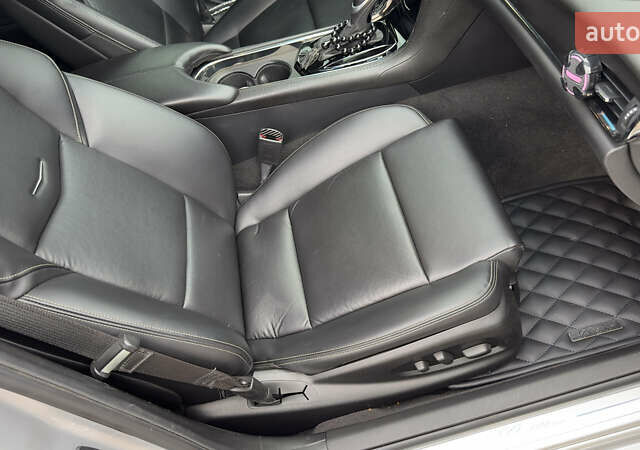 Серый Кадиллак АТС, объемом двигателя 2.5 л и пробегом 170 тыс. км за 9500 $, фото 8 на Automoto.ua