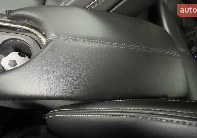 Серый Кадиллак АТС, объемом двигателя 2.5 л и пробегом 170 тыс. км за 9500 $, фото 35 на Automoto.ua