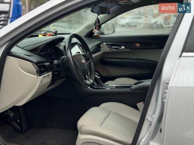 Серый Кадиллак АТС, объемом двигателя 2 л и пробегом 227 тыс. км за 10490 $, фото 16 на Automoto.ua