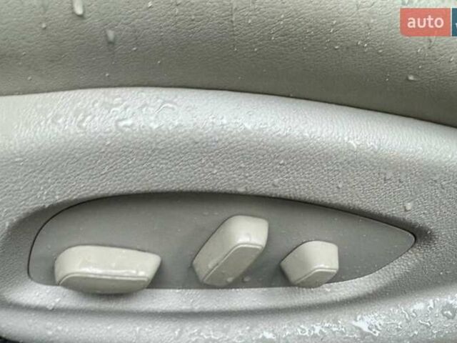 Серый Кадиллак АТС, объемом двигателя 2 л и пробегом 227 тыс. км за 9700 $, фото 21 на Automoto.ua