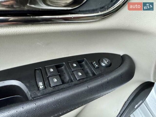 Сірий Каділак АТС, об'ємом двигуна 2 л та пробігом 227 тис. км за 9999 $, фото 19 на Automoto.ua