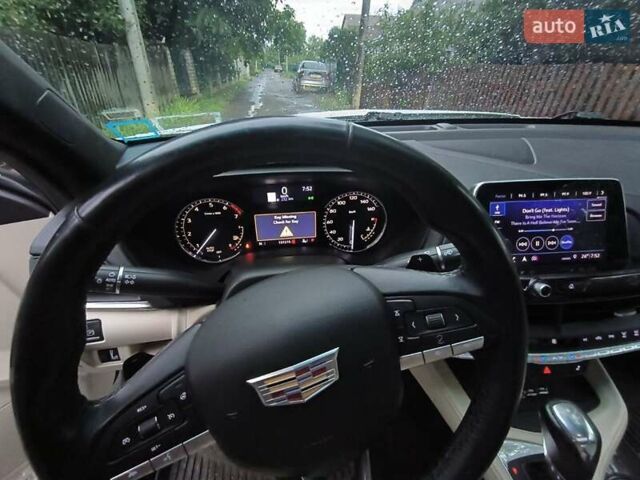 Белый Кадиллак CT4, объемом двигателя 2 л и пробегом 151 тыс. км за 19000 $, фото 7 на Automoto.ua