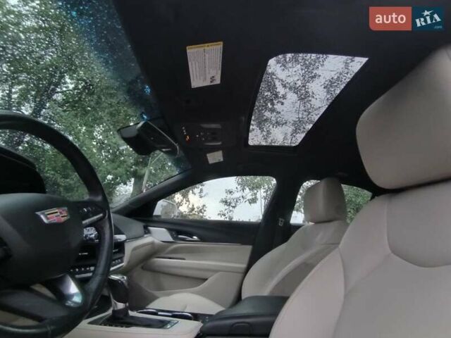 Белый Кадиллак CT4, объемом двигателя 2 л и пробегом 151 тыс. км за 19000 $, фото 10 на Automoto.ua