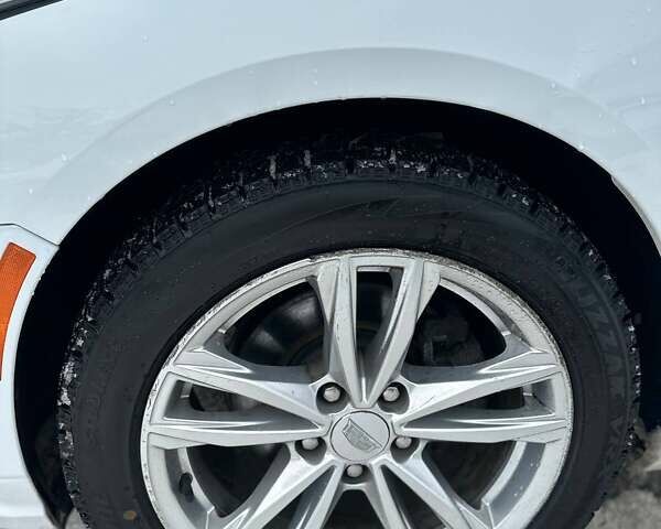 Белый Кадиллак CT4, объемом двигателя 2 л и пробегом 153 тыс. км за 18790 $, фото 13 на Automoto.ua
