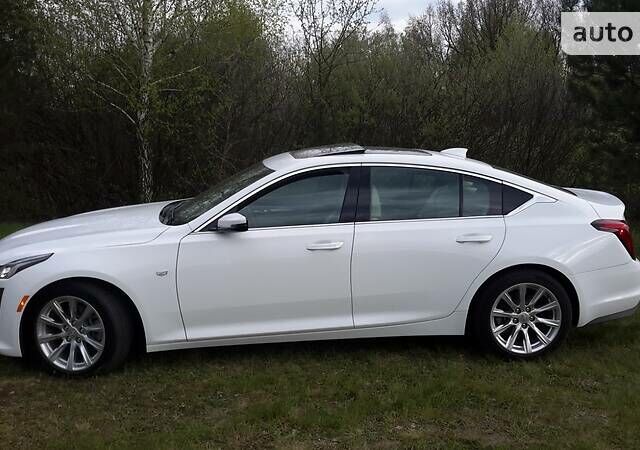 Білий Каділак CT5, об'ємом двигуна 2 л та пробігом 3 тис. км за 39500 $, фото 12 на Automoto.ua