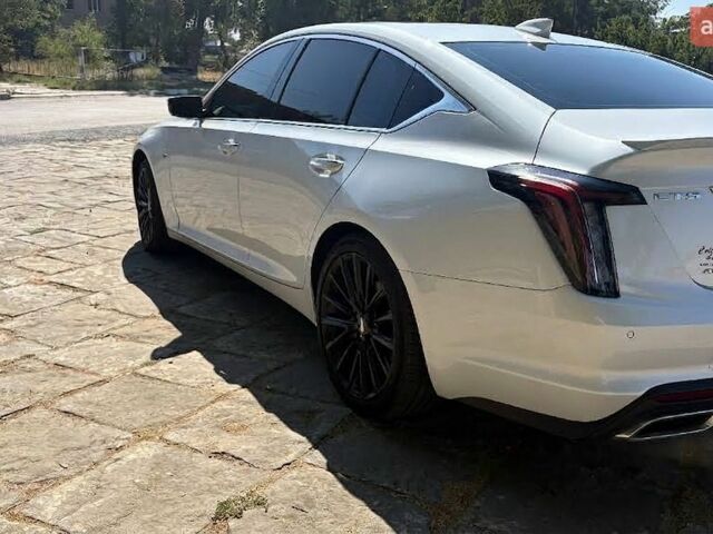 Белый Кадиллак CT5, объемом двигателя 2 л и пробегом 139 тыс. км за 23500 $, фото 3 на Automoto.ua