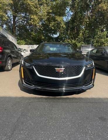 Черный Кадиллак CT5, объемом двигателя 2 л и пробегом 50 тыс. км за 34999 $, фото 3 на Automoto.ua