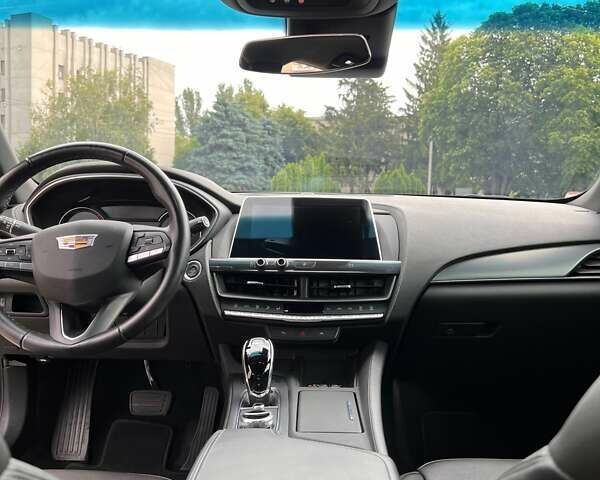 Черный Кадиллак CT5, объемом двигателя 2 л и пробегом 27 тыс. км за 32000 $, фото 30 на Automoto.ua