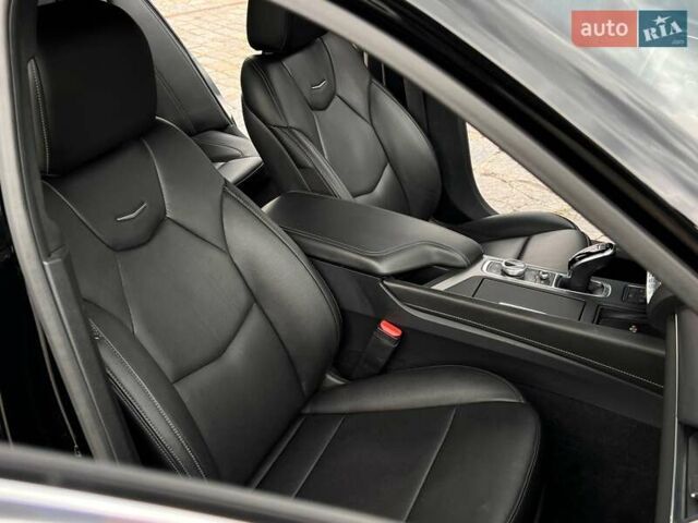 Черный Кадиллак CT5, объемом двигателя 2 л и пробегом 27 тыс. км за 32000 $, фото 33 на Automoto.ua